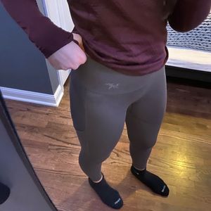 M arcteryx leggings